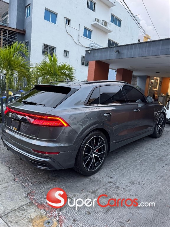 2019 Audi Q8 Premium Plus S-Line — foto 10 / 10