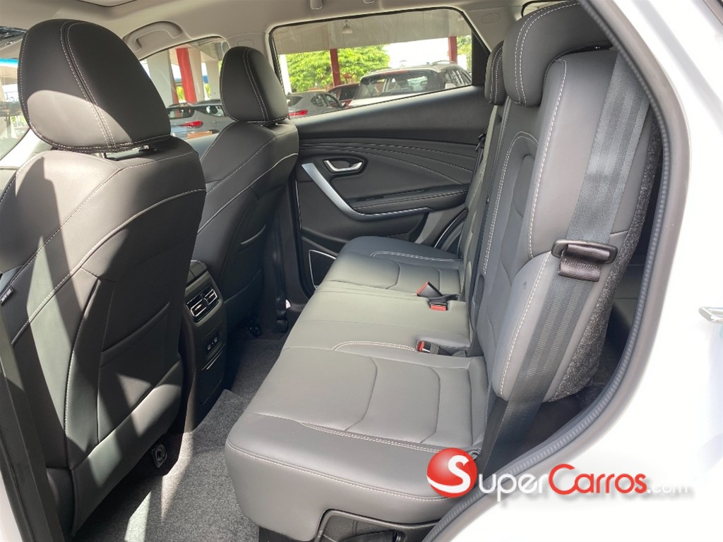 2027 Jetour X70 FL — foto 6 / 8