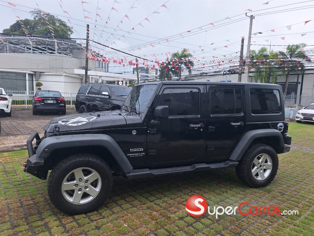 2017 Jeep Wrangler Unlimited Sport — foto 6 / 12