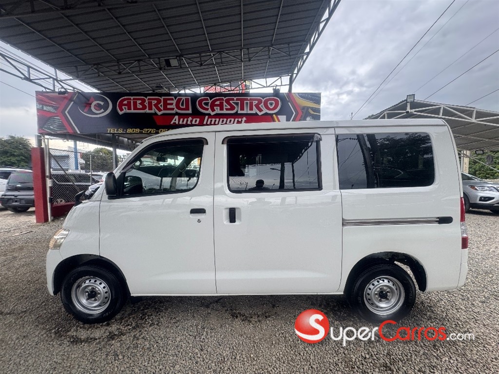 2019 Toyota Town-Ace — foto 3 / 12