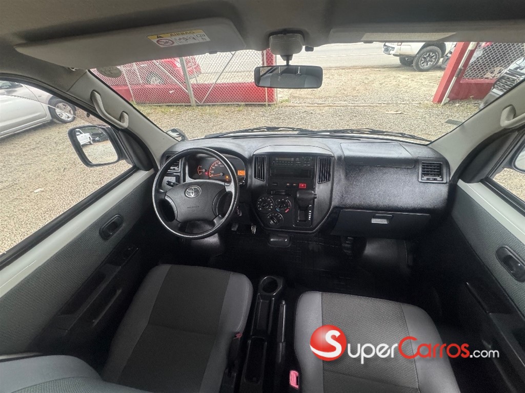 2019 Toyota Town-Ace — foto 6 / 12