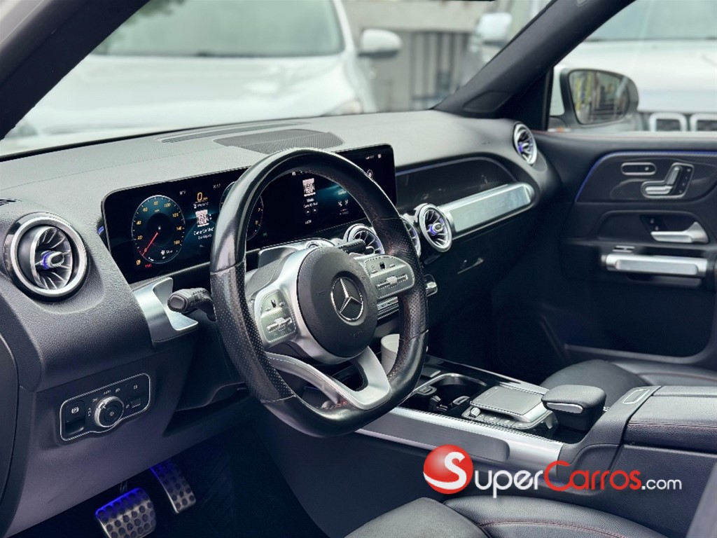 2021 Mercedes-Benz Clase GLB 250 AMG — foto 3 / 12