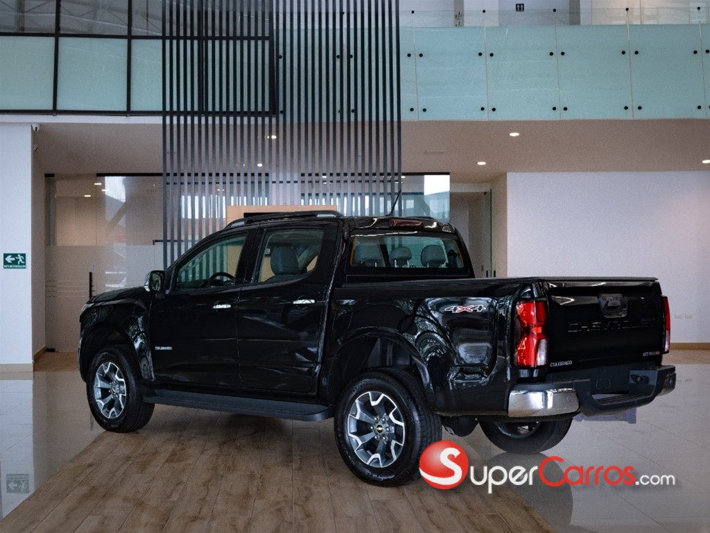 2025 Chevrolet Colorado LTZ — foto 9 / 10