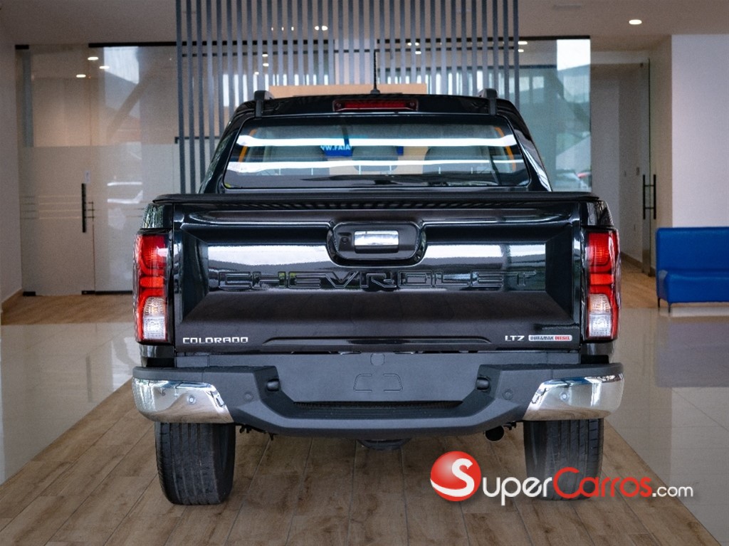 2025 Chevrolet Colorado LTZ — foto 10 / 10