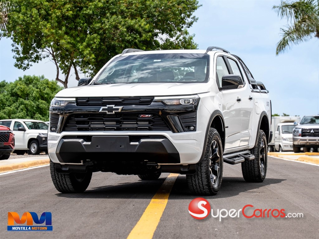 2026 Chevrolet Colorado Z71 — foto 2 / 10