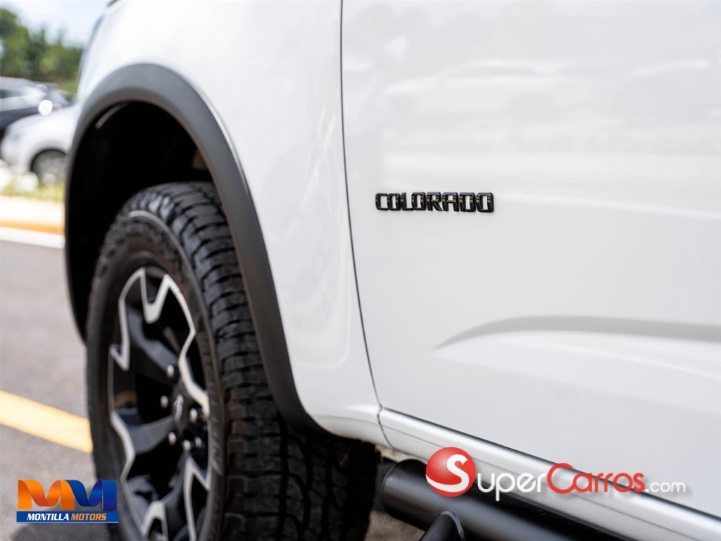 2026 Chevrolet Colorado Z71 — foto 4 / 10