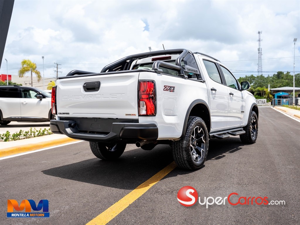 2026 Chevrolet Colorado Z71 — foto 8 / 10