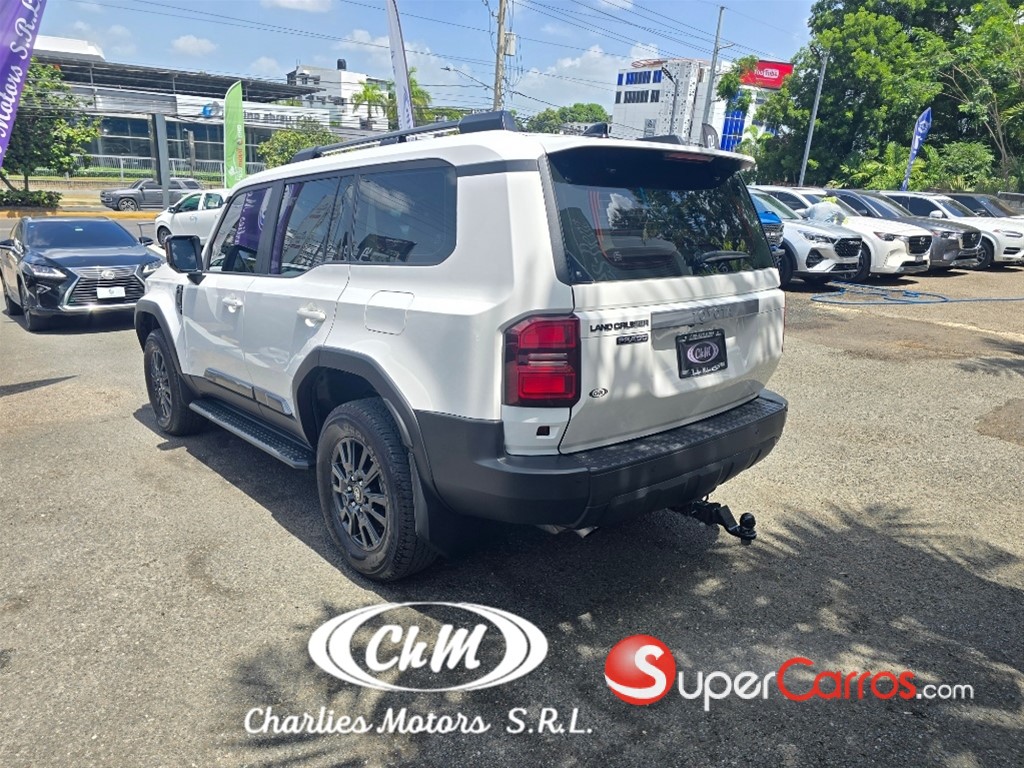 2026 Toyota Land Cruiser Prado All Rounder Launch Edition — foto 4 / 10