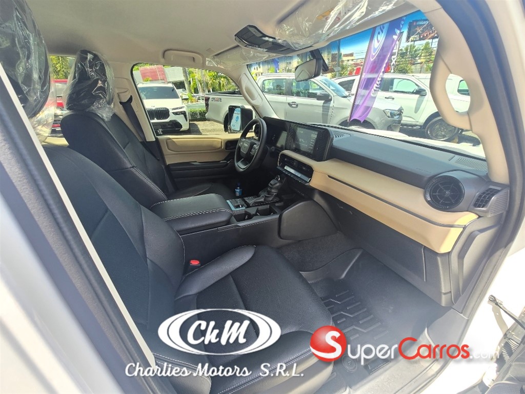 2026 Toyota Land Cruiser Prado All Rounder Launch Edition — foto 5 / 10