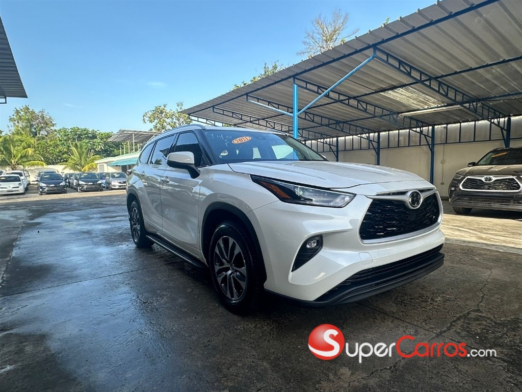 2021 Toyota Highlander XLE