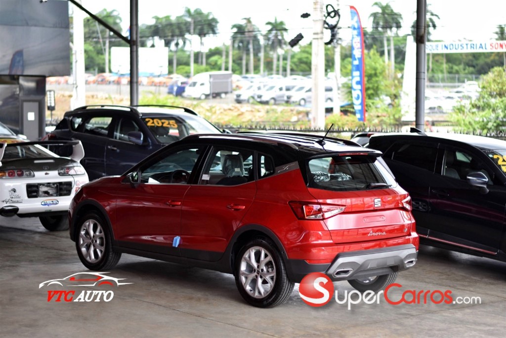 2025 Seat Arona FR — foto 11 / 12