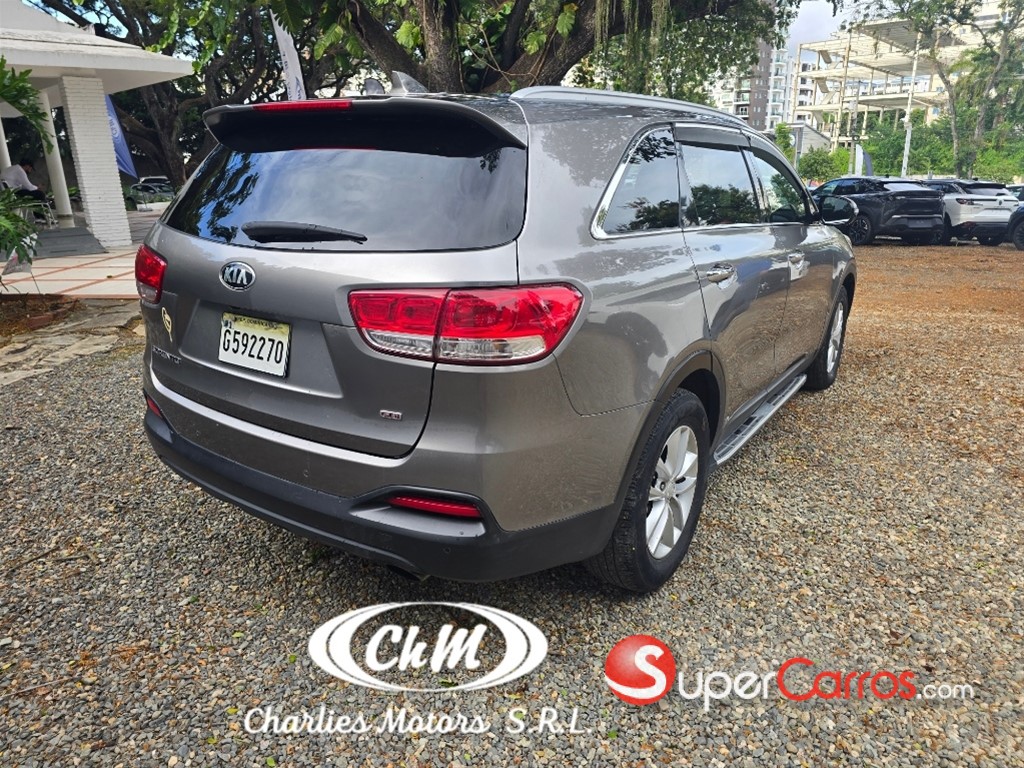 2017 Kia Sorento LX — foto 3 / 10