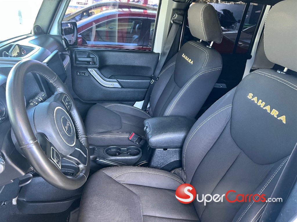 2013 Jeep Wrangler Sahara Unlimited — foto 4 / 8