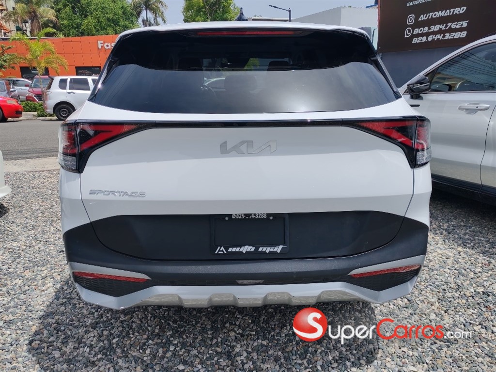 2023 Kia Sportage EX — foto 3 / 9