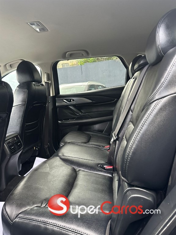 2019 Mazda CX-9 Touring — foto 7 / 9