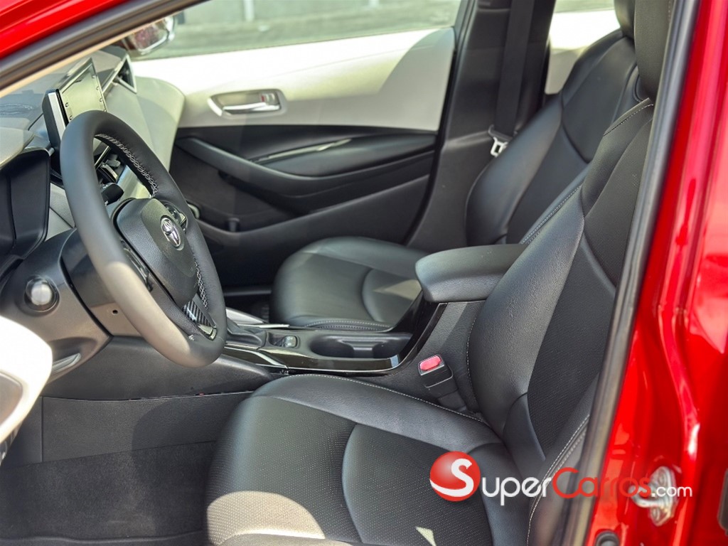 2021 Toyota Corolla LE Plus — foto 8 / 10