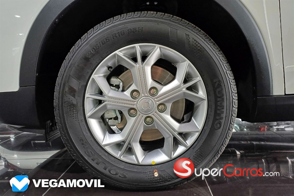 2026 KGM Tivoli ENTRY — foto 6 / 12