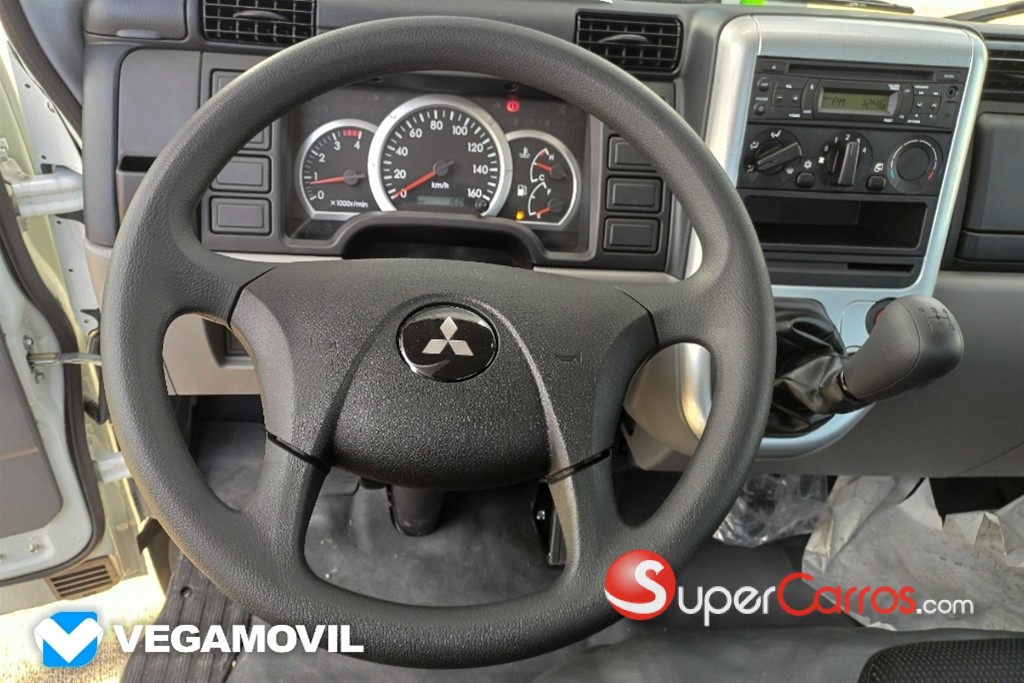 2026 Mitsubishi Motors Canter Cama 10 pies — foto 7 / 9