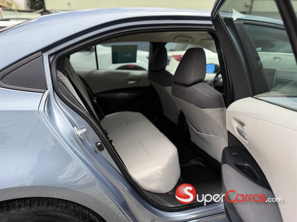 2020 Toyota Corolla LE — foto 7 / 10