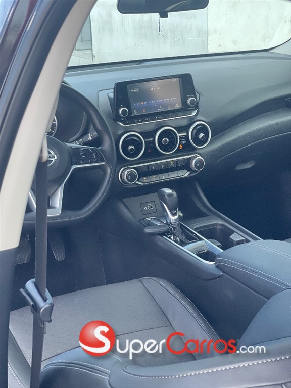 2020 Nissan Sentra — foto 10 / 10
