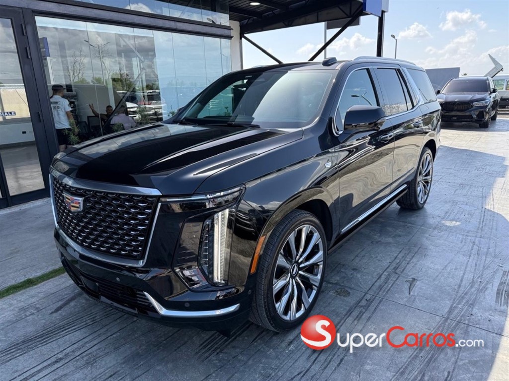 2026 Cadillac Escalade Luxury Short
