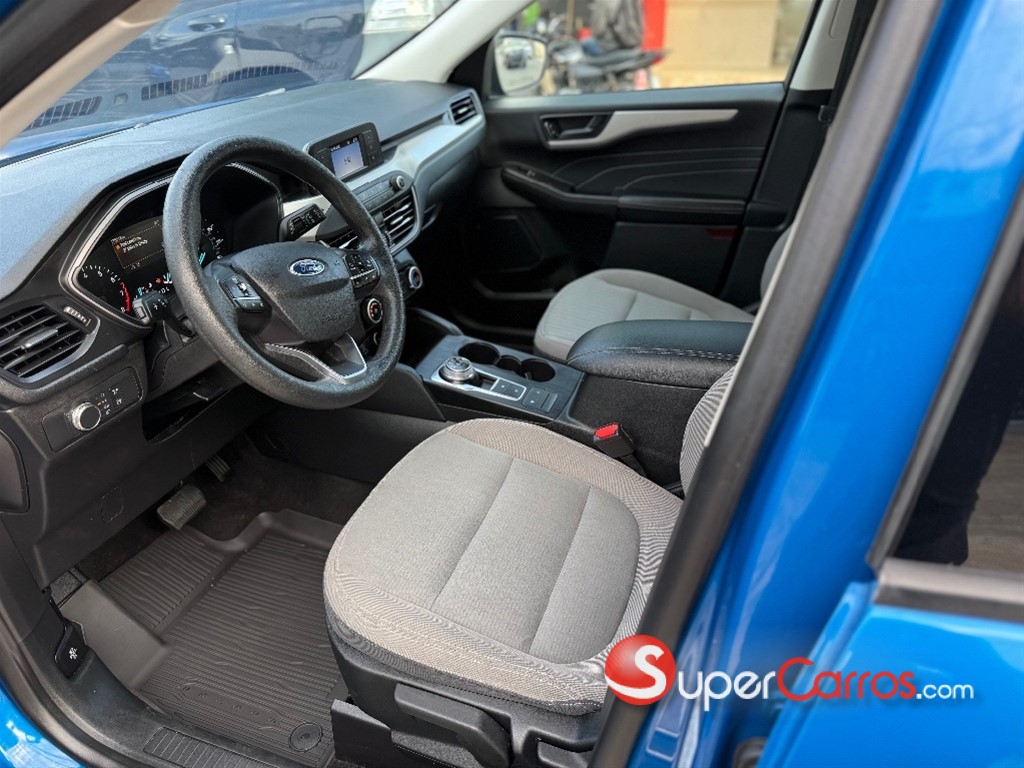 2021 Ford Escape SE — foto 9 / 10