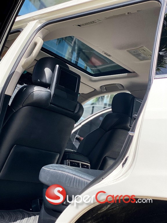 2015 Lexus LX 570 — foto 5 / 12