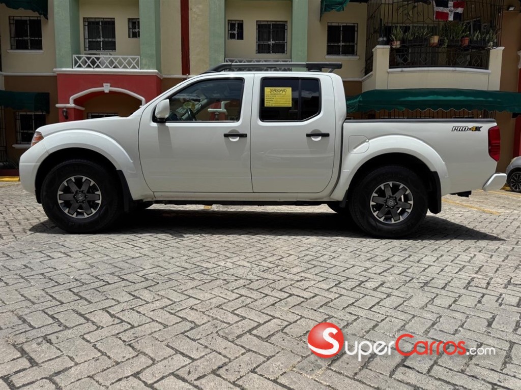2020 Nissan Frontier Pro-4X — foto 4 / 12