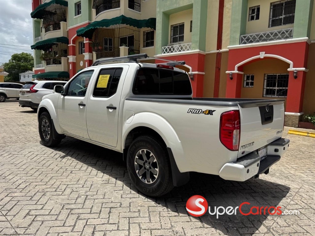2020 Nissan Frontier Pro-4X — foto 7 / 12