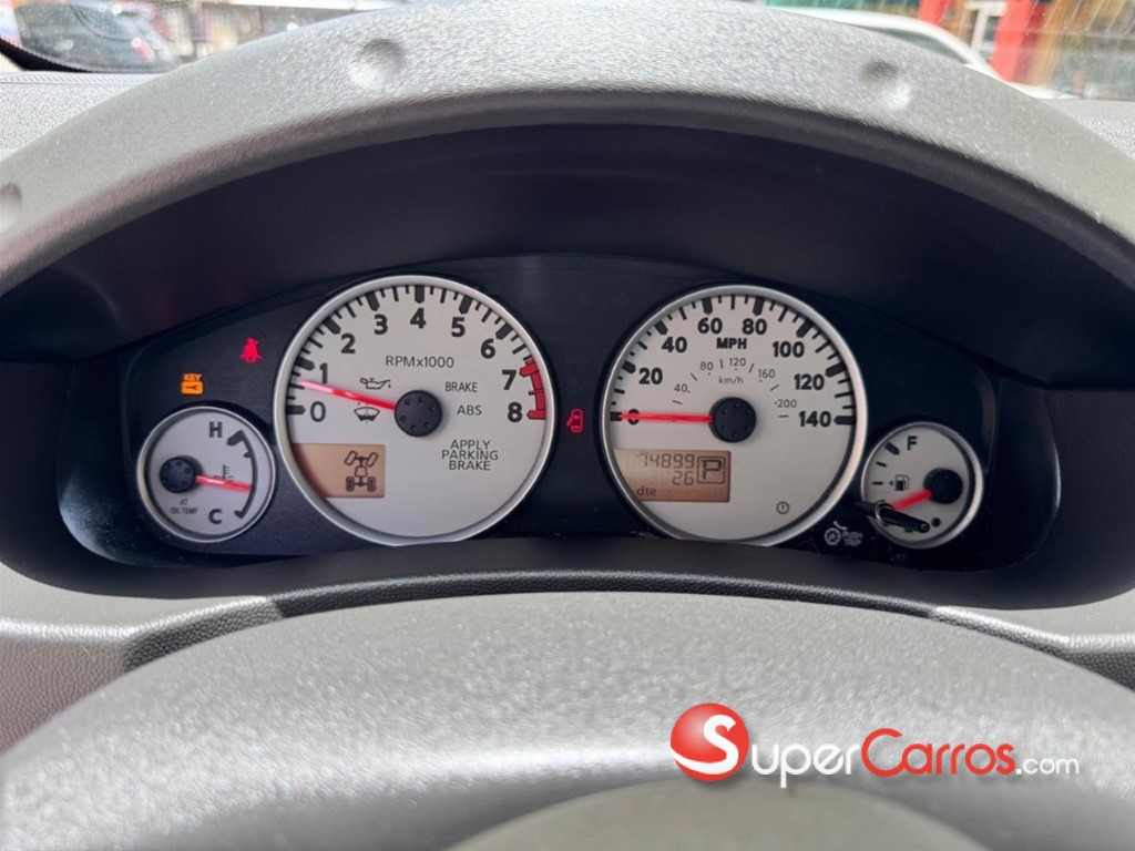 2020 Nissan Frontier Pro-4X — foto 10 / 12