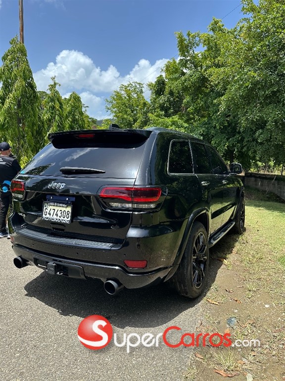 2014 Jeep Grand Cherokee Overland — foto 4 / 11