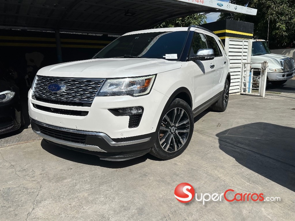 2019 Ford Explorer Platinum — foto 3 / 9