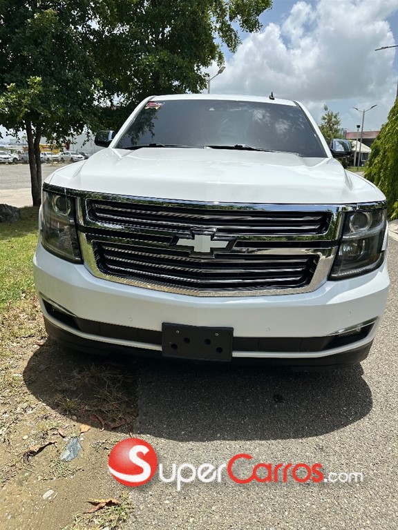 2017 Chevrolet Tahoe Premier — foto 2 / 11