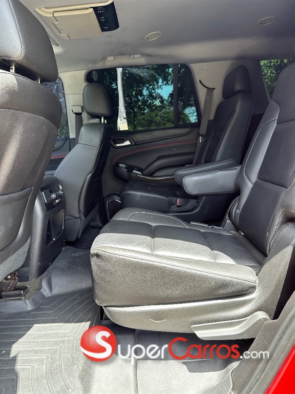 2015 Chevrolet Tahoe LT — foto 9 / 11