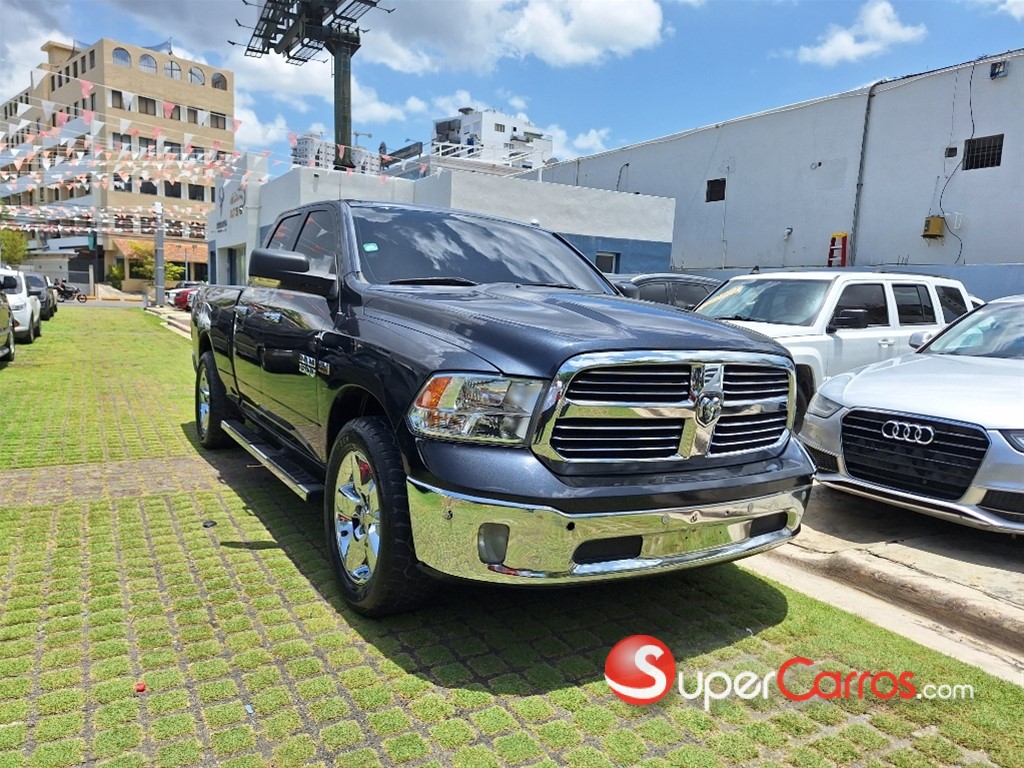2017 Ram 1500 Big Horn — foto 2 / 12