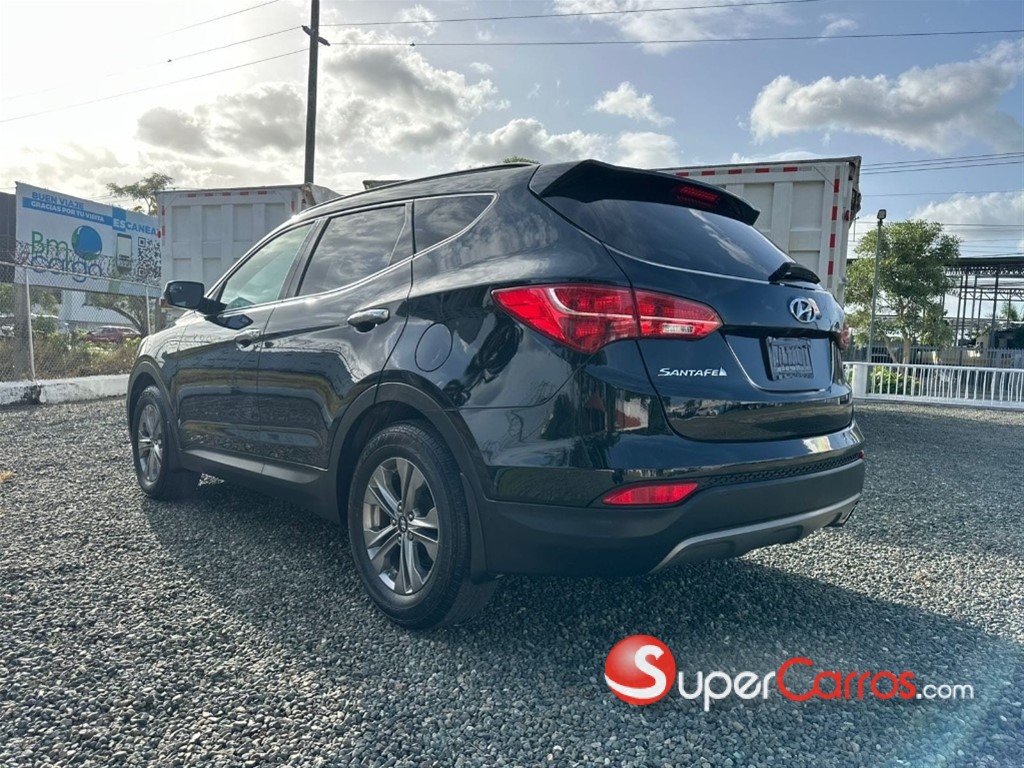 2016 Hyundai Santa Fe — foto 3 / 10