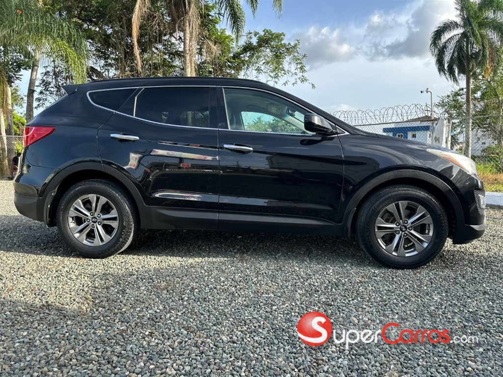 2016 Hyundai Santa Fe — foto 4 / 10