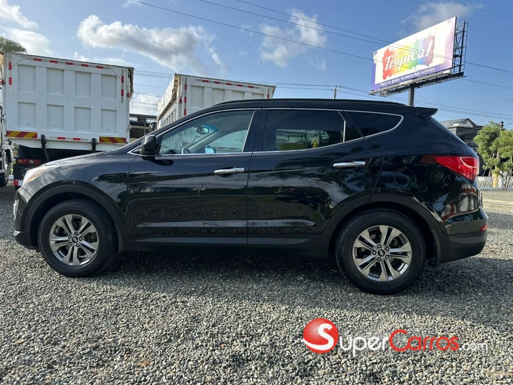 2016 Hyundai Santa Fe — foto 5 / 10
