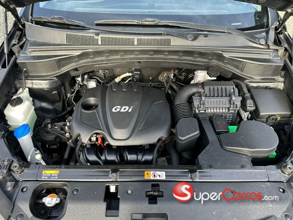 2016 Hyundai Santa Fe — foto 9 / 10