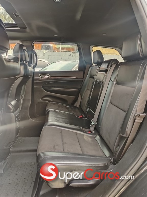 2020 Jeep Grand Cherokee North Edition — foto 9 / 10