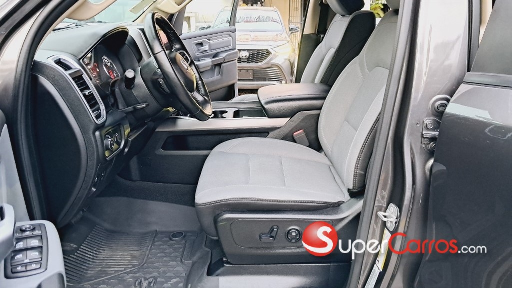 2020 Ram 1500 Big Horn — foto 9 / 12