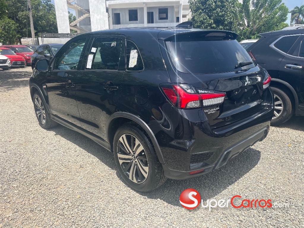 2020 Mitsubishi Motors Outlander Sport — foto 6 / 10