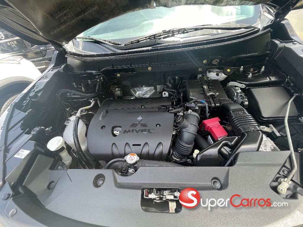 2020 Mitsubishi Motors Outlander Sport — foto 10 / 10