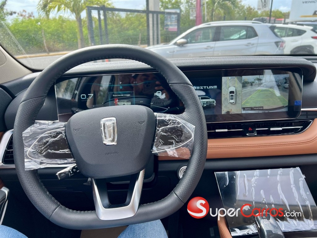 2025 Bestune T-99 — foto 11 / 12