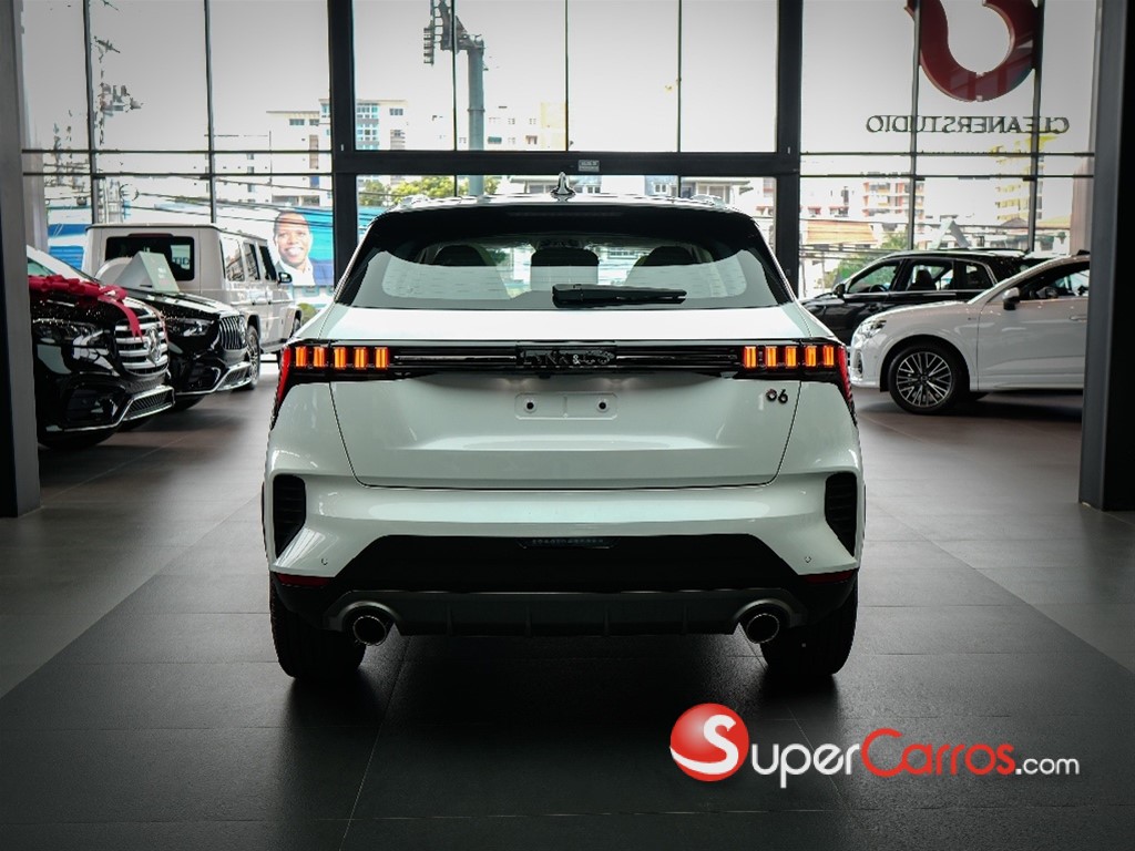 2025 Lynk CO 06 Hyper Halo — foto 6 / 12