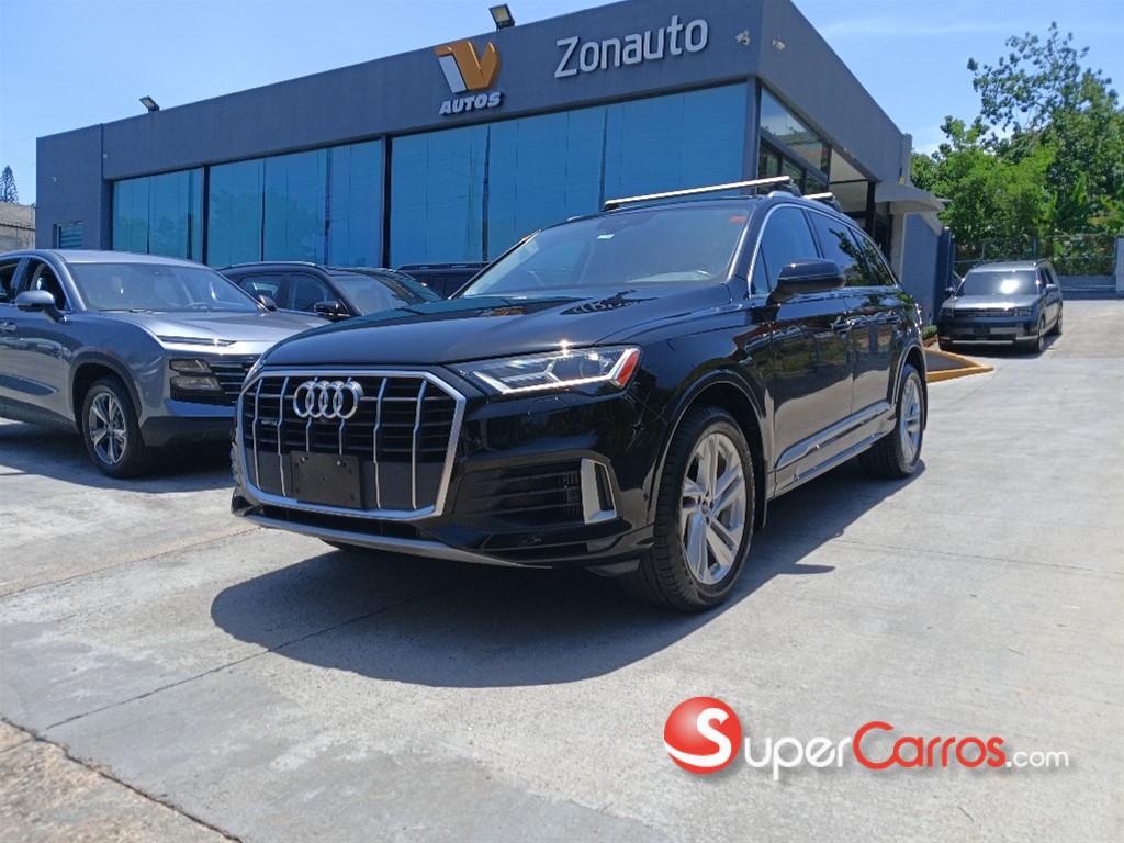 2021 Audi Q7 Premiun Plus