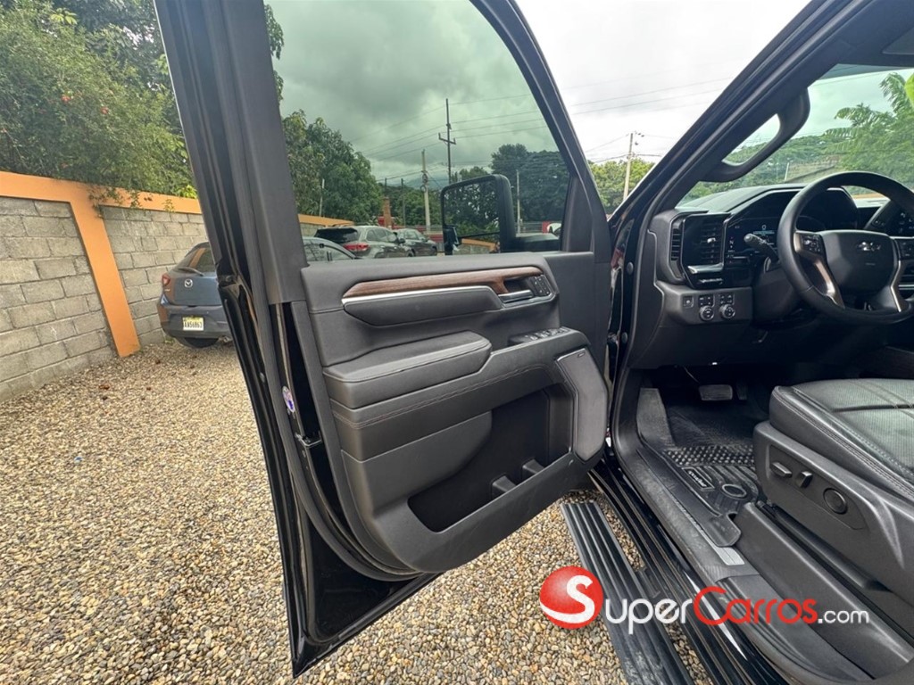 2024 Chevrolet Silverado 2500HD High Country — foto 11 / 12