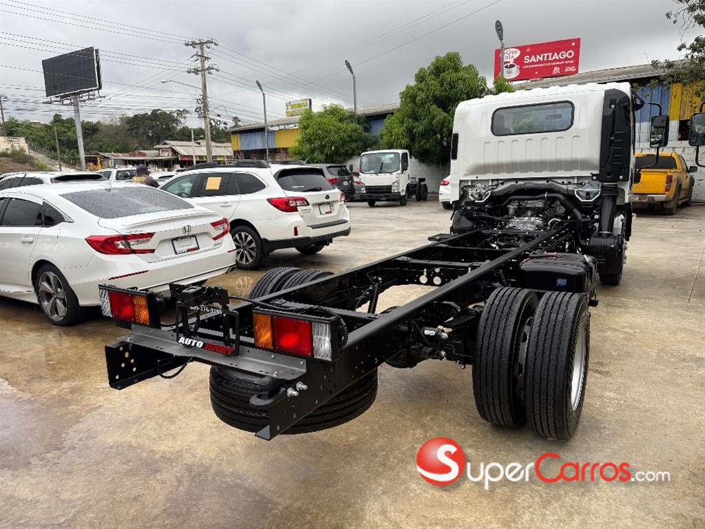 2026 Isuzu NQR 16 Pies — foto 4 / 9