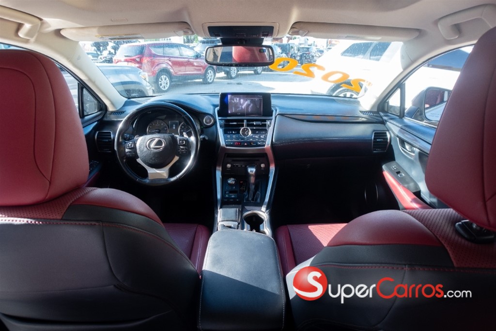 2020 Lexus NX 300 — foto 8 / 12