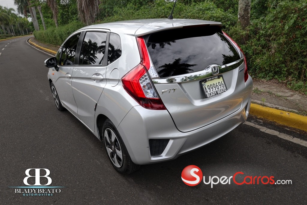 2017 Honda Fit Hybrid — foto 8 / 12
